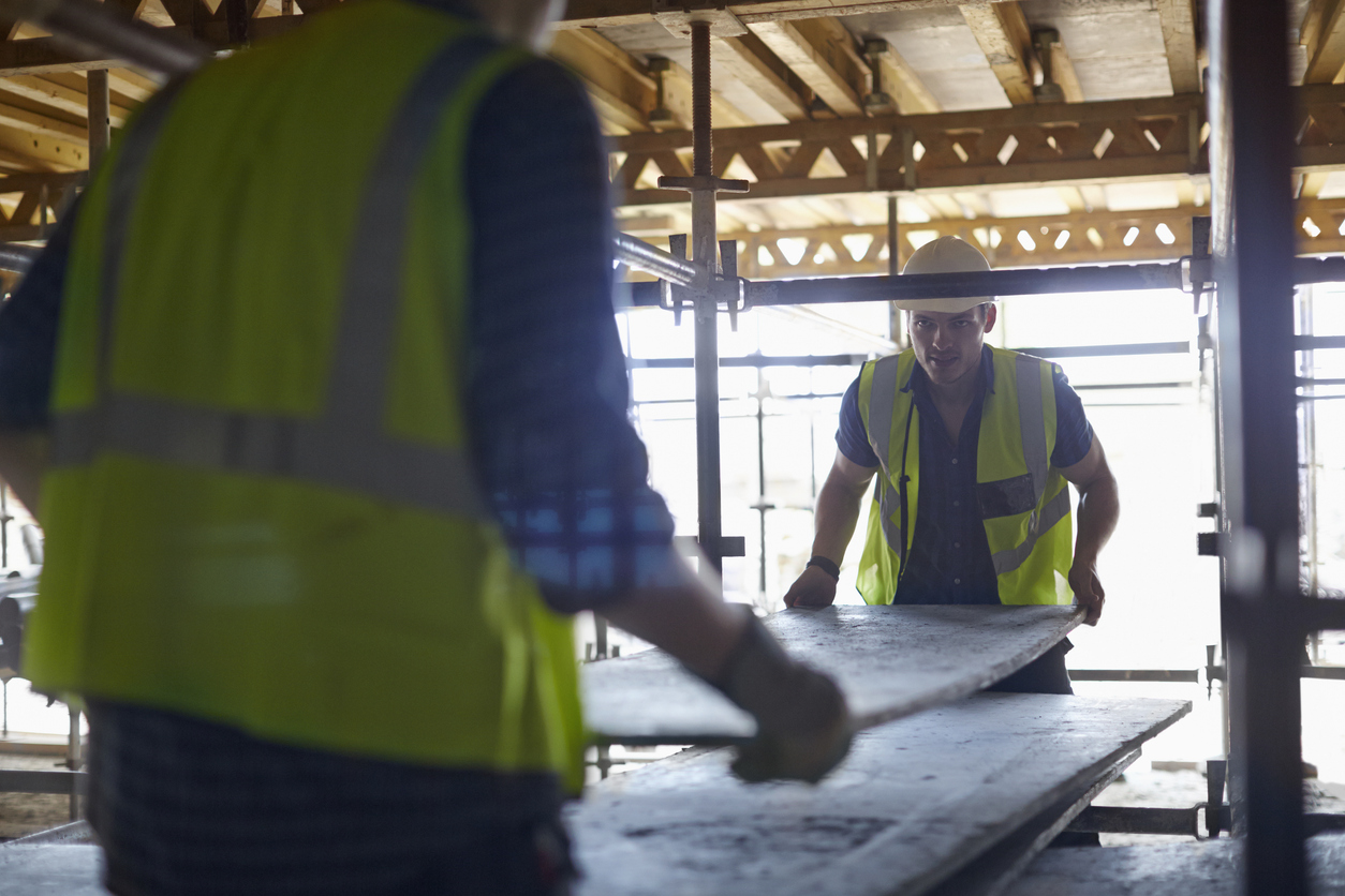 Ergonomic Hazards Construction Teams Should Watch For